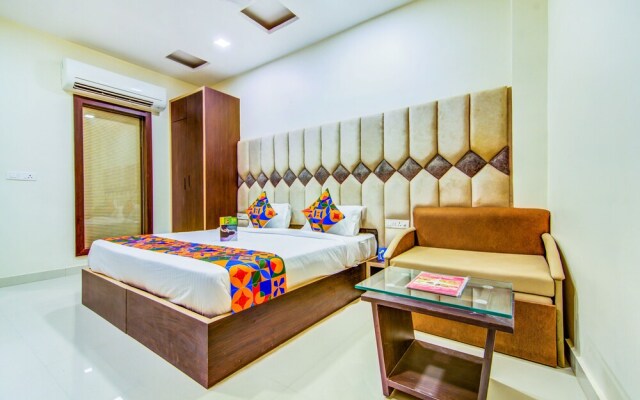 Nayyar Inn by FabHotel