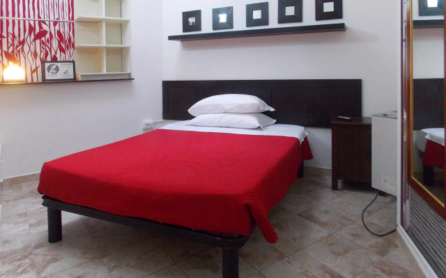 Hostel Colours