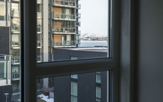 The Swan House – Reykjavik Apartments