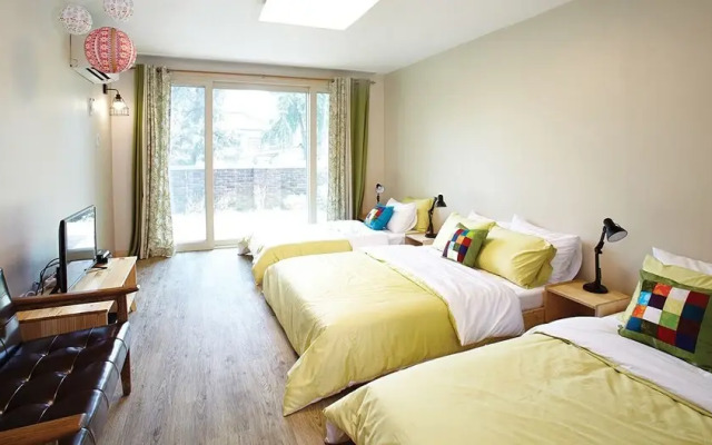 Hide & Seek Guesthouse