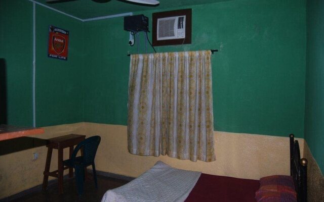 Adesua Hotel