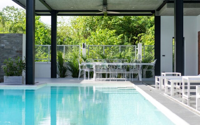 Design 12m Oxygen Pool Villa Sunset 2