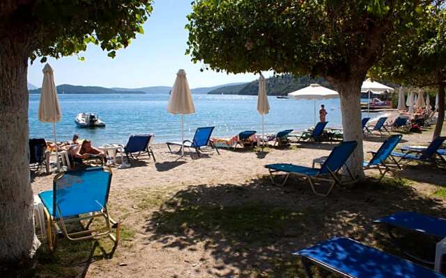 Nydri Beach Hotel