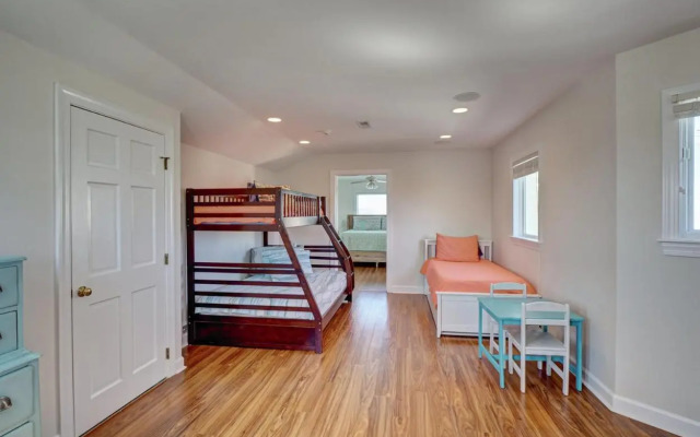 Sea Tranquility by Sea Scape Properties