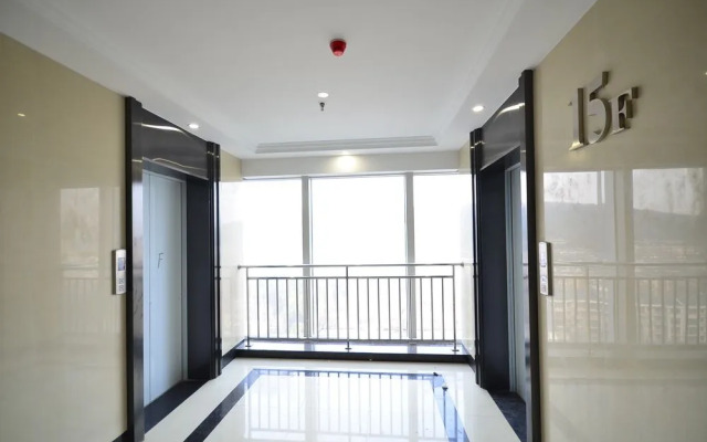 Nice Meeting You Aparthotel