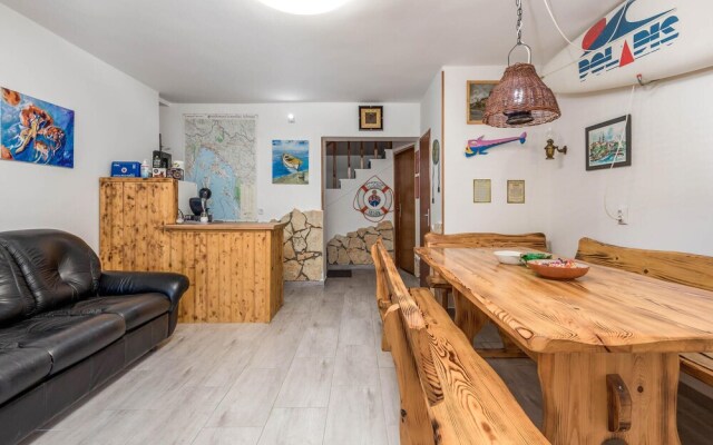 Awesome Home in Barbat-rab With Wifi and 3 Bedrooms