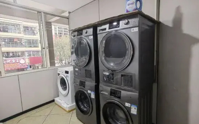 Hongdu Hotel (Dawang International Plaza)