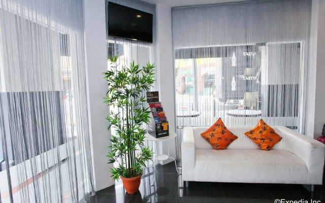 Philip Hotel