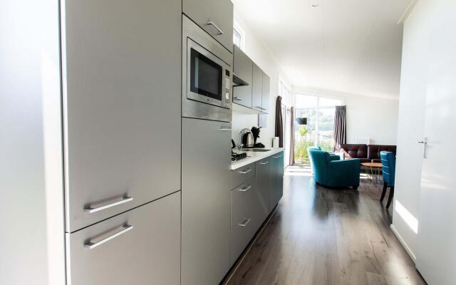 Modern Chalet with Dishwasher, 5 Km. From Valkenburg