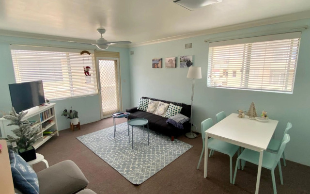 Digby's Place - waterfront apartment