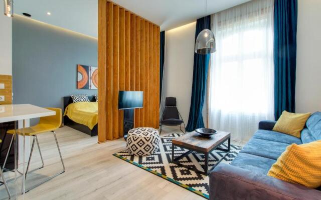 Luxury Apartment by Hi5 - Andrássy Suite