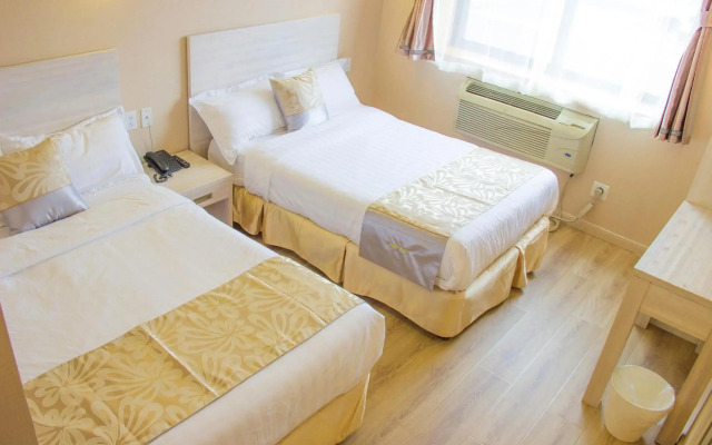 Phoenix Hotel