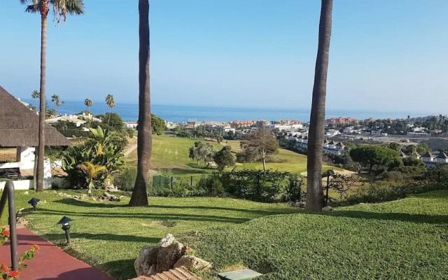Modern Duquesa 2 Bed,outstanding View of Sea/golf