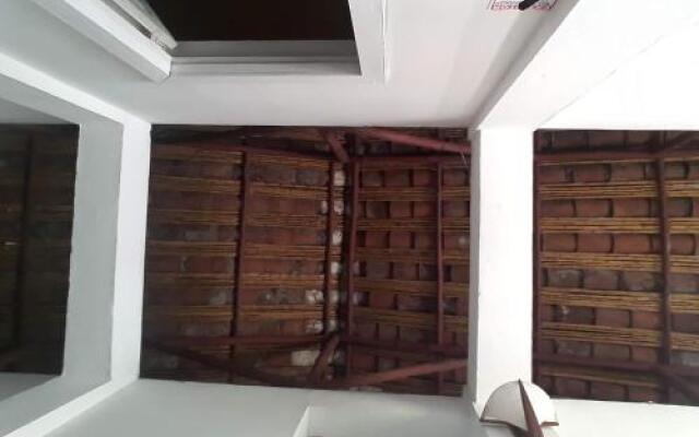 La Casa Cafe Guesthouse