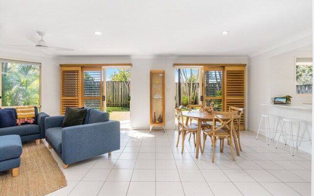 Bayside Court Apartments