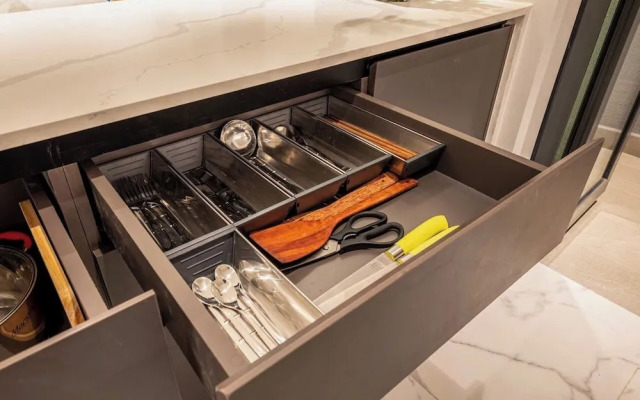 The Crest Residence - ANGIA Hospitality