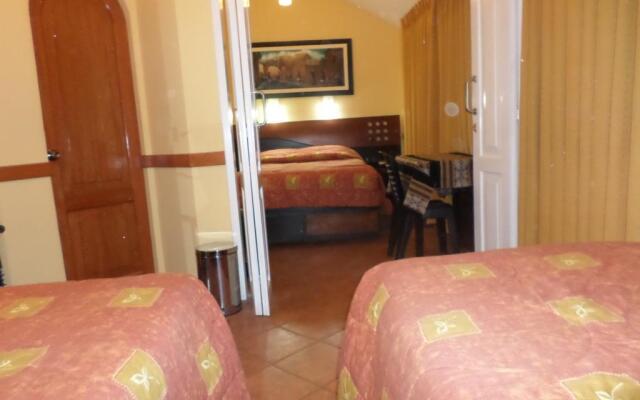 Qosqowasi Hotel
