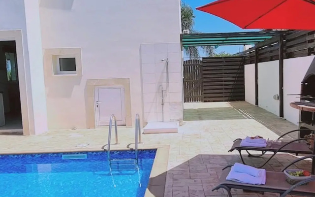 51 PER - Sunny Bay Villa