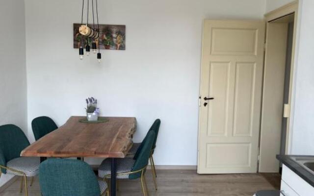 Apartmenthaus Rankestraße 4