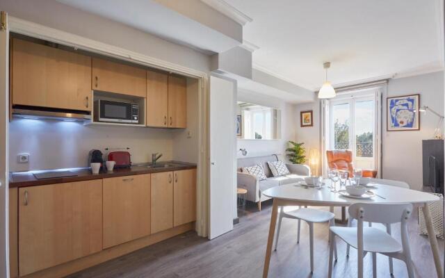 LEEWAYS APARTMENT VII in ALCALÁ 99