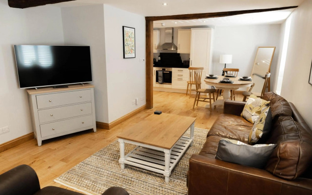 Serviced Guest ApartSuites The Unicorn