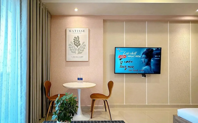 Soho View Residence Luxury Apartment