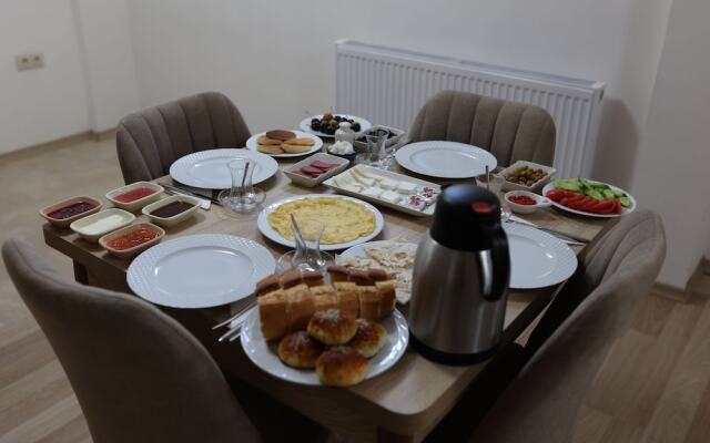 Aysultan Stone House