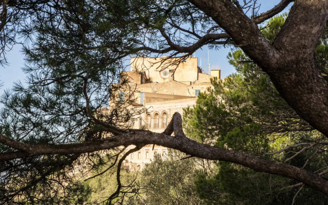 Petit Hotel Hostatgeria Sant Salvador