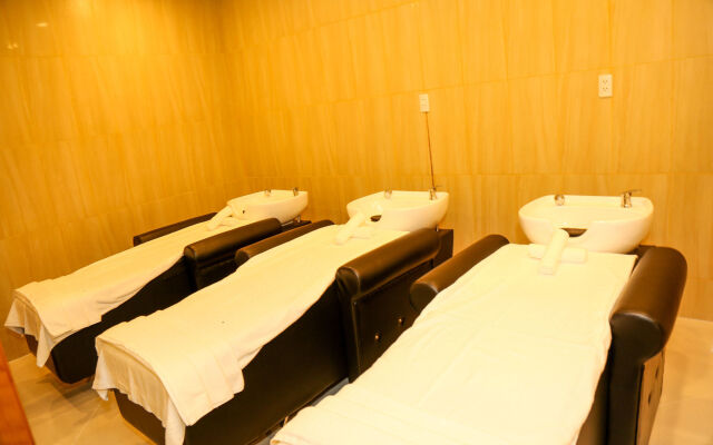 Thuy Hoang Nguyen Hotel Resort & Spa