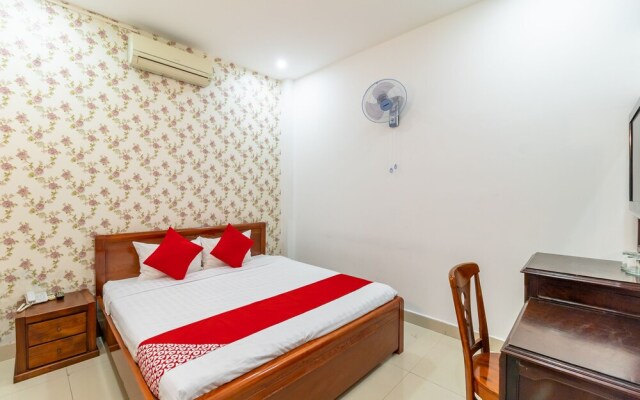 Oasis Riverside Hotel Da Nang by OYO