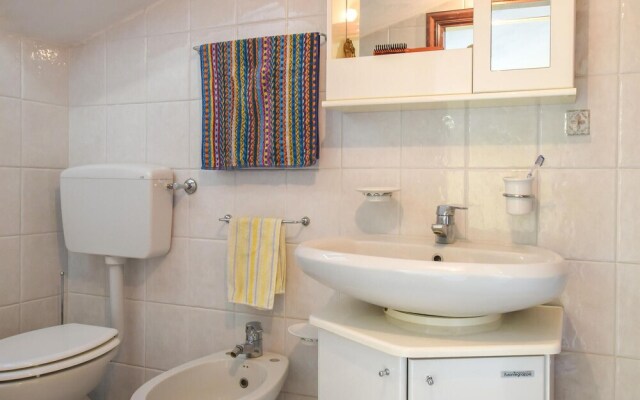 Amazing Home in Mistretta With 3 Bedrooms