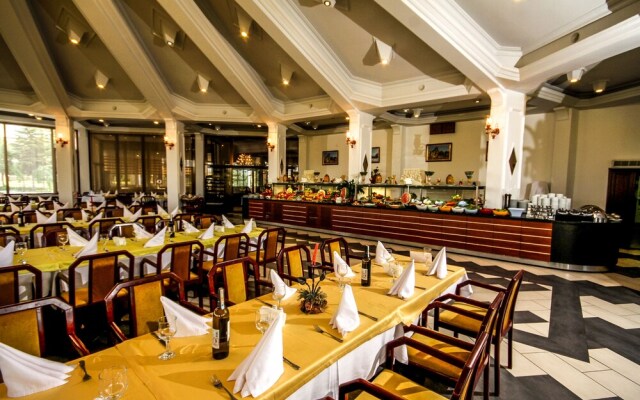 Hotel Yiltok