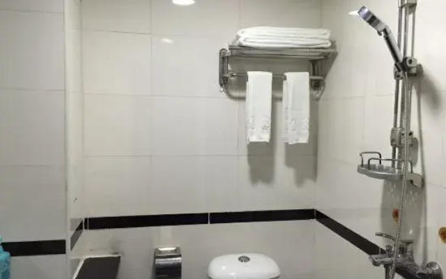 Lengshuijiang Jinlong Hotel