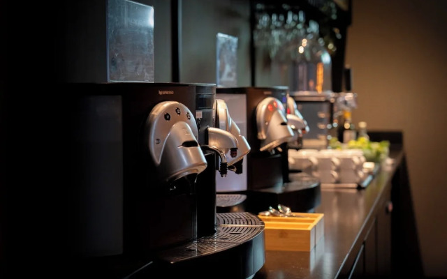 Hotel Acta the Clover