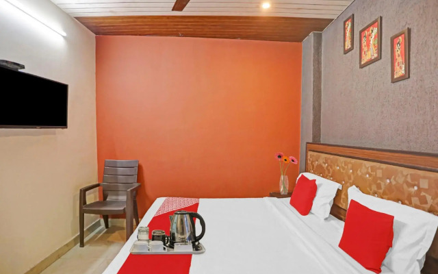 OYO 88209 Hotel Signature View