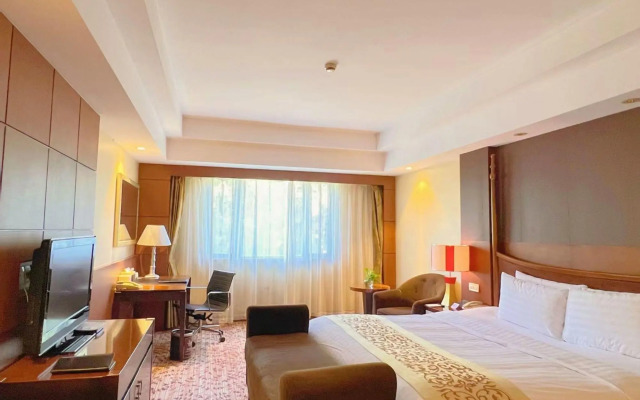 Shanghai Renji Hotel