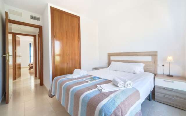 Apartment - 2 Bedrooms with Pool, WiFi and Sea views - 105025