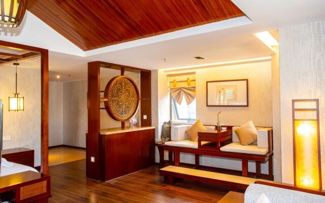 Ramada Encore by Wyndham Qionghai Downtown