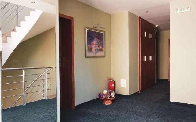Arena Hotel