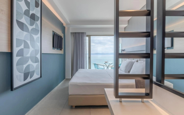 Hotel Avra by Smile hotels