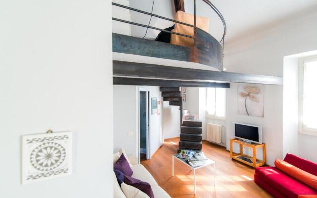 Antica Via Volta - By House Of Travelers -