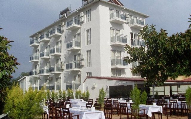 Makri Beach Hotel