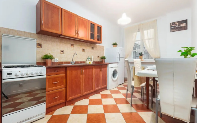 Little Home - Chopin in Love