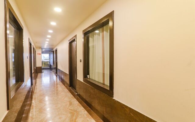 Fabhotel Sky Awadh
