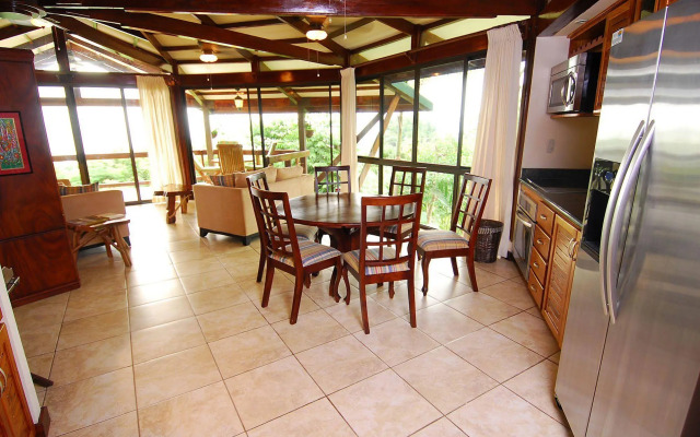 Tulemar Resort