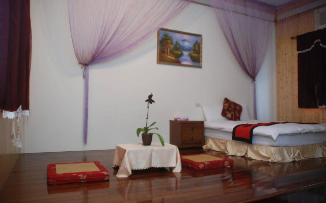 Nine Aboriginal B&B