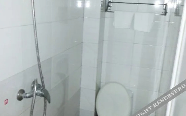 Jiuwu Business Hotel