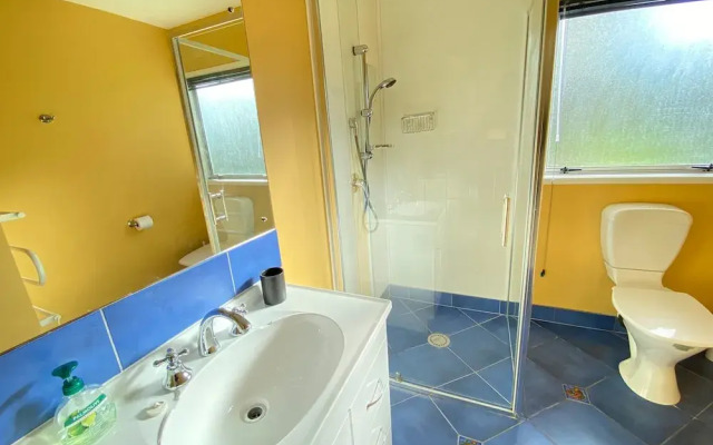 Paton s Beachfront Villa
