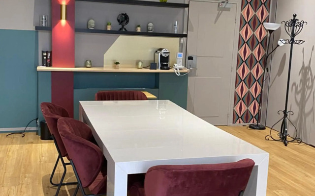 ibis Saint-Étienne - La Terrasse