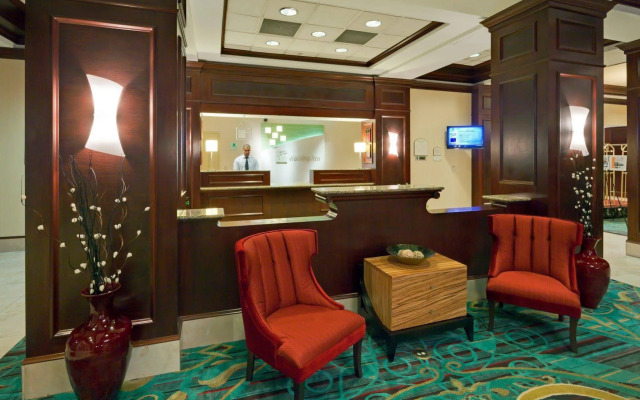 Holiday Inn Chantilly-Dulles Expo Center by IHG